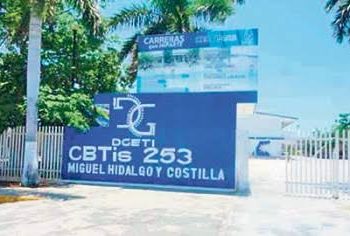 COBRO DE CUOTAS ESCOLARES VIOLENTA DERECHOS HUMANOS DE ESTUDIANTES