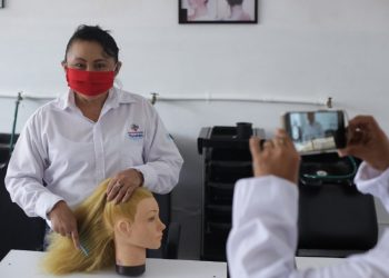DIF YUCATÁN PROMUEVE REACTIVACIÓN DE LA ECONOMÍA FAMILIAR