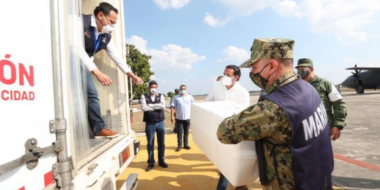 VALLADOLID, MOTUL Y CONKAL ARRANCAN VACUNACIÓN ANTICOVID-19 PARA ADULTOS MAYORES