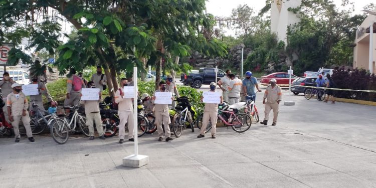 PIDEN CON MANIFESTACIÓN AUMENTO SALARIAL EN “PUERTO AVENTURAS”