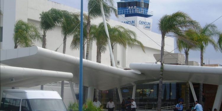 DESCIENDE 18% EL ÍNDICE DE MOVIMIENTOS AEROPORTUARIOS EN CANCÚN