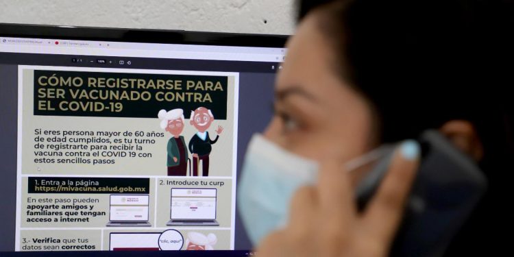 APOYARÁ GOBIERNO DE BENITO JUÁREZ A ADULTOS MAYORES EN REGISTRO PARA VACUNA COVID-19