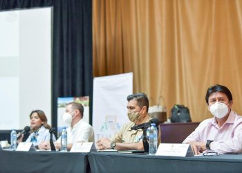 COORDINAN AUTORIDADES ESFUERZOS PARA COMBATIR AL SARGAZO