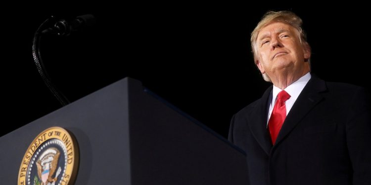 LOS ABOGADOS DE TRUMP INICIAN SU ALEGATO DEFENDIENDO EL DERECHO A LA LIBERTAD DE EXPRESIÓN