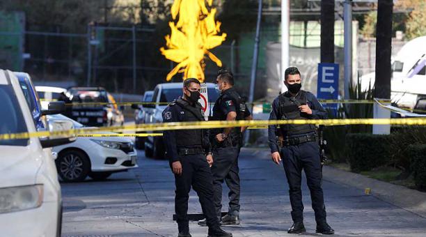 TIROTEO EN ZAPOPAN JALISCO DEJA UN MUERTO, TRES HERIDOS Y UN SECUESTRADO