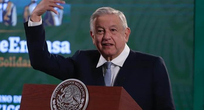 LÓPEZ OBRADOR PRESUME QUE NO HAY VACUNACIÓN SECRETA DE FUNCIONARIOS MEXICANOS