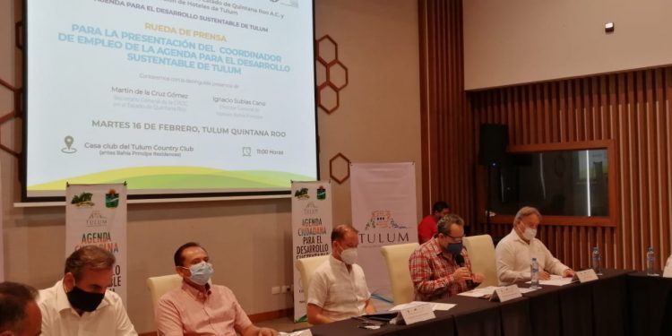 PROMUEVE ASOCIACIÓN DE HOTELES DE TULUM Y LA CROC VÍAS PARA RESOLVER PROBLEMAS SOCIALES EN TULUM