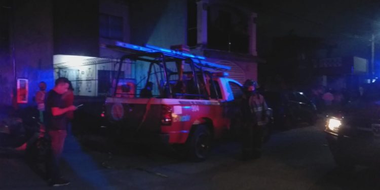 MUERE UNA NIÑA Y OTRA RESULTÓ LESIONADA EN UN INCENDIO EN CANCÚN