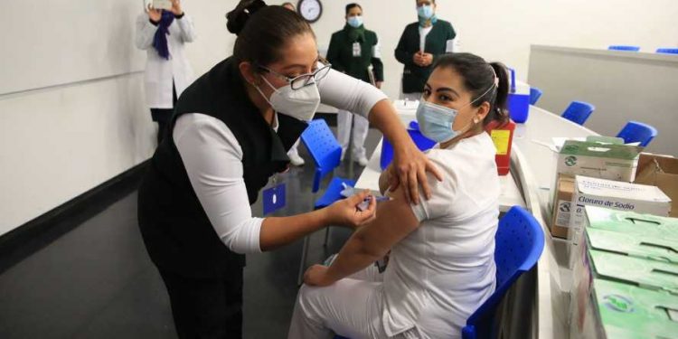 AMLO NIEGA USO DE VACUNAS ANTICOVID CON FINES ELECTORALES