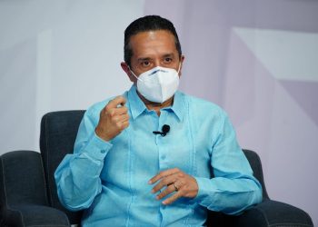 CINCO MIL 400 DOSIS DE LA VACUNA CONTRA LA COVID-19 SE HAN APLICADO A PERSONAS MAYORES DE 60 AÑOS EN QUINTANA ROO: CARLOS JOAQUÍN