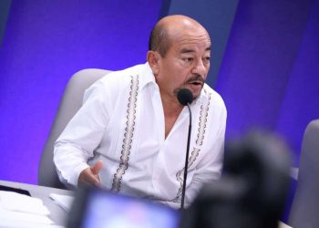 RENUNCIA AGUSTÍN SILVA VIDAL AL  PRD TABASCO
