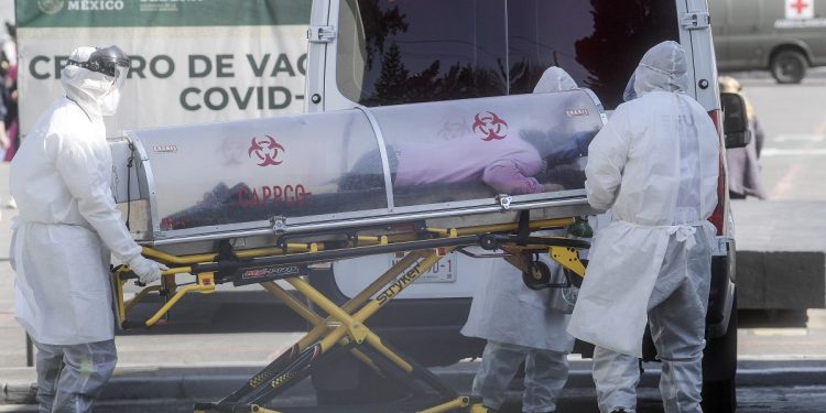MÉXICO LLEGA A 158.536 MUERTES Y SUPERA 1,86 MILLONES DE CASOS DE COVID-19