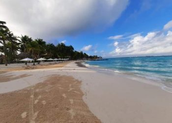 MANTIENE ZOFEMAT PLAYAS DE ISLA MUJERES EN ÓPTIMAS CONDICIONES