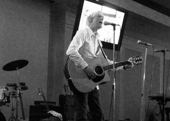 MUERE HILTON VALENTINE, LA MANO QUE INMORTALIZÓ «THE HOUSE OF THE RISING SUN»