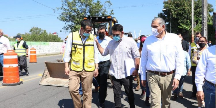 ANUNCIA GOBERNADOR CONSTRUCCIÓN DE NUEVO PUENTE VEHICULAR