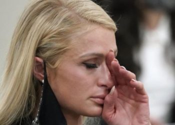 PARIS HILTON DECLARA QUE FUE ABUSADA MENTAL Y FÍSICAMENTE A LOS 17 AÑOS