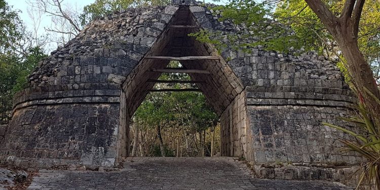 CHICHÉN VIEJO SE PERFILA COMO NUEVO ATRACTIVO TURÍSTICO DE YUCATÁN