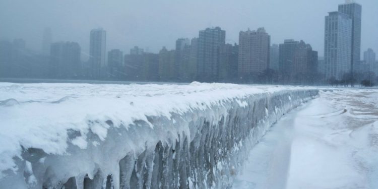 AL MENOS 20 MUERTOS POR APAGONES Y BAJAS TEMPERATURAS EN ESTADOS UNIDOS