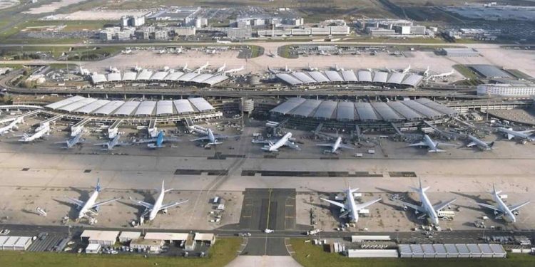 AMLO ESTRENA LAS PISTAS DEL AEROPUERTO FELIPE ÁNGELES