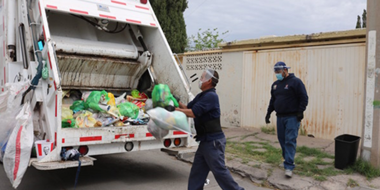 SOLICITAN VACUNAS PARA TRABAJADORES DE RECOLECCIÓN DE BASURA