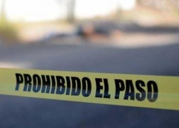 ATROPELLAN A VENDEDOR DE CUBREBOCAS Y SE DAN A LA FUGA