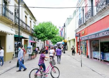 LOGRAN COMERCIANTES TABASQUEÑOS REPUNTE DEL 23% EN VENTAS POR “DÍA DEL AMOR Y LA AMISTAD”