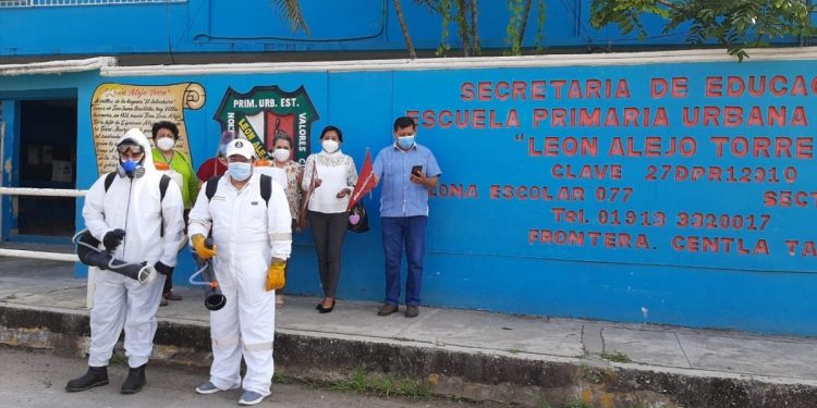 ARRANCA SETAB PROGRAMA DE SANITIZACIÓN DE ESCUELAS