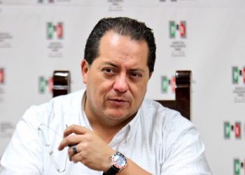 MANUEL ANDRADE DÍAZ SE VA, RENUNCIA AL PRI TABASCO