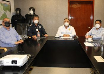 RECONOCE COPARMEX LABOR DE POLICÍAS