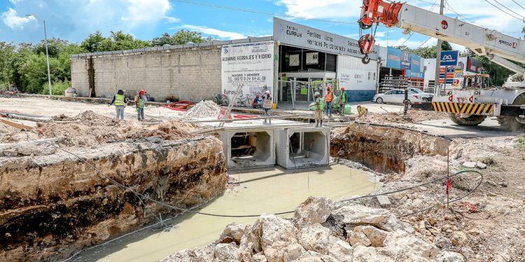 EL GOBIERNO DE CARLOS JOAQUÍN HA INVERTIDO RECURSOS HISTÓRICOS EN MATERIA DE AGUA POTABLE PARA LAS FAMILIAS DE QUINTANA ROO