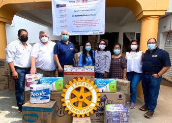 ROTARIOS DE CANCÚN LLEVAN AYUDA A TABASCO Y CHIAPAS
