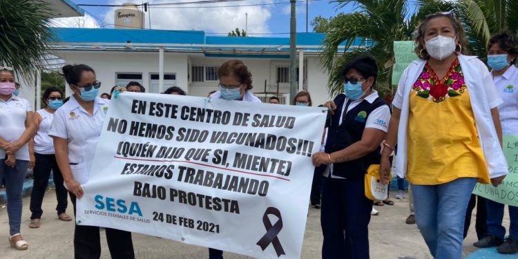 TRABAJADORES DE LA JURISDICCIÓN SANITARIA EXIGEN SER VACUNADOS CONTRA EL COVID-19