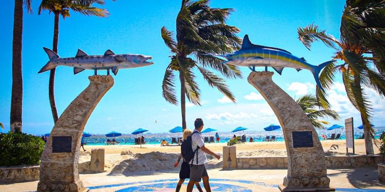 A PARTIR DEL 01 DE ABRIL DE 2021 ENTRA EN VIGOR VISITAX PARA FACILITAR EL PAGO DEL APROVECHAMIENTO AL TURISMO EXTRANJERO