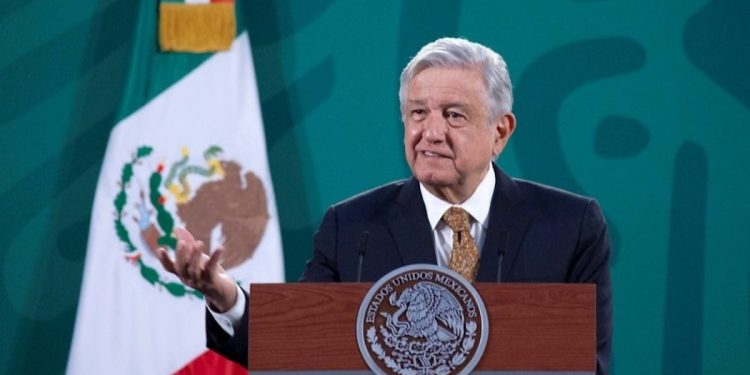 LÓPEZ OBRADOR PROMETE DOBLAR PARA 2024 LAS PENSIONES DE LOS ADULTOS MAYORES