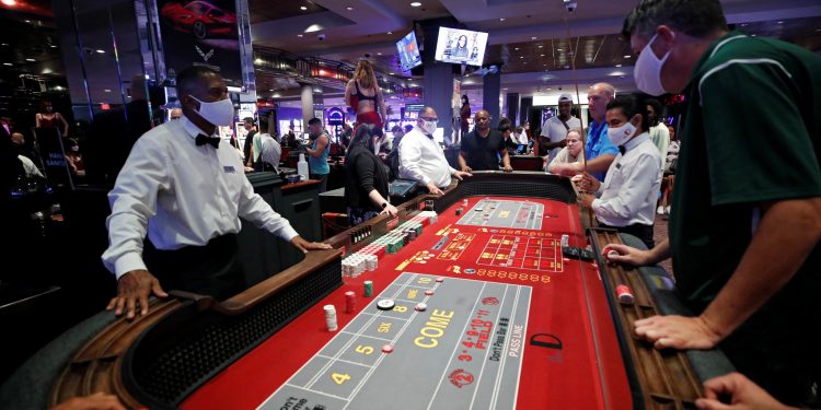 CIUDAD DE MÉXICO REABRE CASINOS PERO PERMANECE EN PELIGRO ALTO DE CONTAGIOS