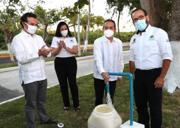 CARLOS JOAQUÍN DA MEJORES SERVICIOS PÚBLICOS A FAMILIAS DE COZUMEL