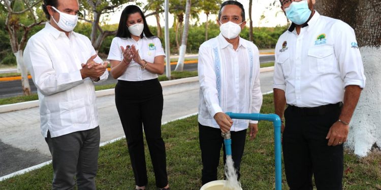 CARLOS JOAQUÍN DA MEJORES SERVICIOS PÚBLICOS A FAMILIAS DE COZUMEL