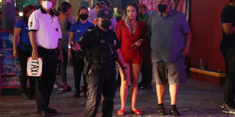 FORTALECEN MECANISMOS DE CONTROL SANITARIOS EN CANCÚN, PLAYA DEL CARMEN Y TULUM