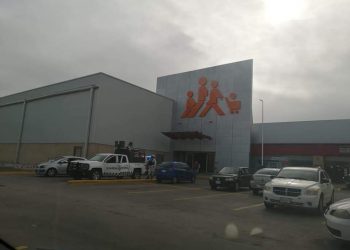 ASALTAN BANCO AZTECA DE LA MULTI-PLAZA EN CHETUMAL