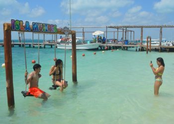 ANUNCIAN BUENA TEMPORADA VACACIONAL DE SEMANA SANTA EN ISLA MUJERES