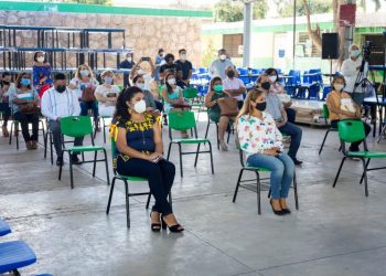 GOBIERNO DE YUCATÁN EQUIPA ESCUELAS PÚBLICAS DE KANASÍN Y PROGRESO
