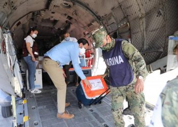NUEVO CARGAMENTO CON 16,350 VACUNAS LLEGA A YUCATÁN