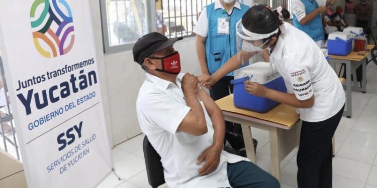 ANUNCIA MAURICIO VILA QUE LA PRÓXIMA SEMANA LLEGARÁN 105 MIL VACUNAS CONTRA EL CORONAVIRUS PARA MÉRIDA