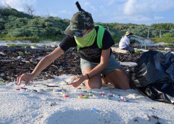 LA FUNDACIÓN DE PARQUES Y MUSEOS DE COZUMEL INVITA A LA COMUNIDAD A UNA LIMPIEZA DE PLAYA A BORDO DE BICICLETAS
