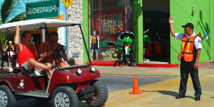 INVITA GOBIERNO DE ISLA MUJERES A LA FERIA DE PREVENCIÓN “VIVE SEGURO” DE LA POLICÍA QUINTANA ROO