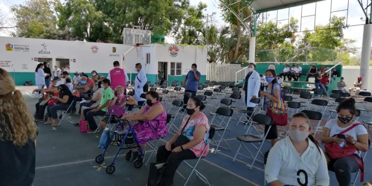 SE CUMPLE LA META DE VACUNACIÓN EN CANCÚN