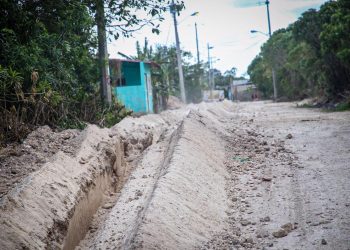 PRESENTAN CALLES DE RANCHO VIEJO 50 POR CIENTO DE AVANCE EN TRABAJOS DE PAVIMENTACIÓN