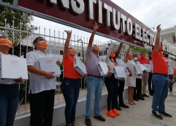 REGISTRA MOVIMIENTO CIUDADANO A SUS CANDIDATOS