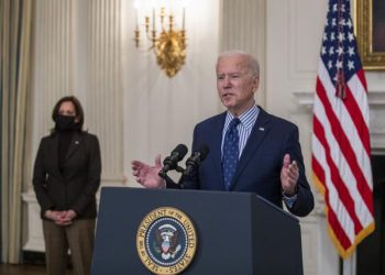 EL CONGRESO DE EU APRUEBA EL PLAN DE RESCATE DE JOE BIDEN