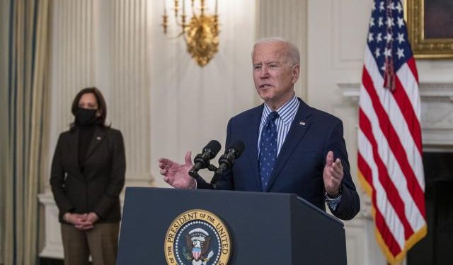 EL CONGRESO DE EU APRUEBA EL PLAN DE RESCATE DE JOE BIDEN